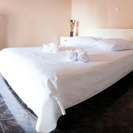 Apartment Royal Artemis Beach, Athens, Airport *